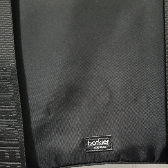 NWOT Botkier New York Black Backpack 🎒 - Picture 8 of 10